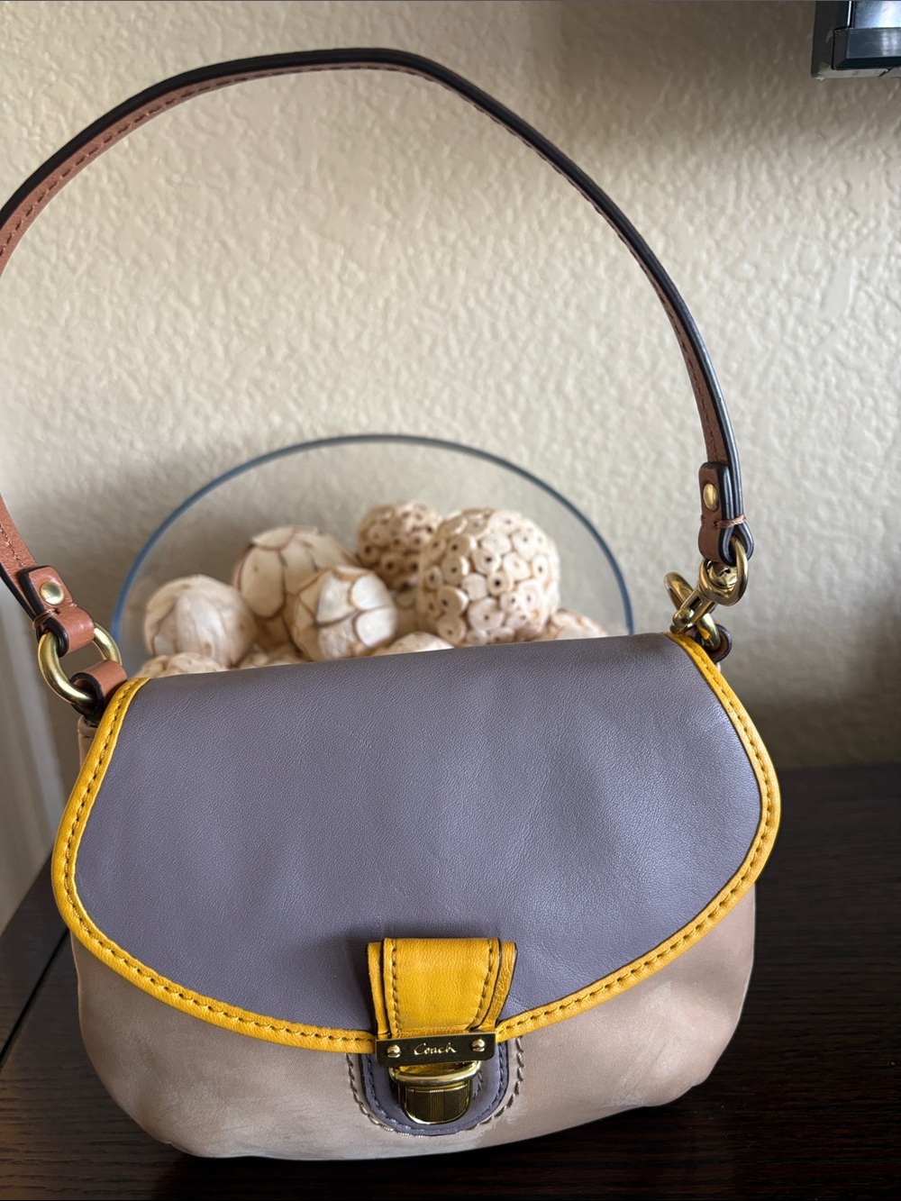 Coach Mini Shoulder Bag / Pochette – Colorblock Leather